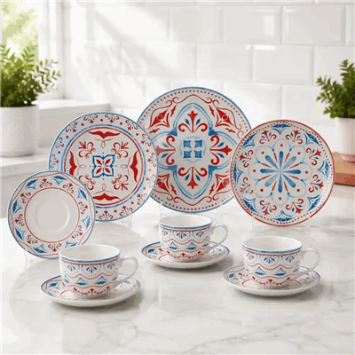 Vajilla de cerámica con estampado bohemio mediterráneo en rojo y azul